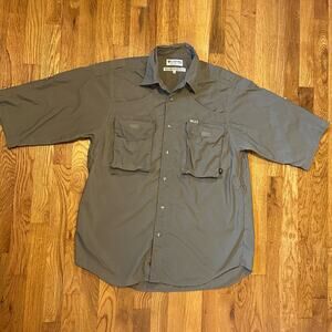 Columbia Men’s Large Green Nylon Button Down Short Sleeve Fishing Sport Casual